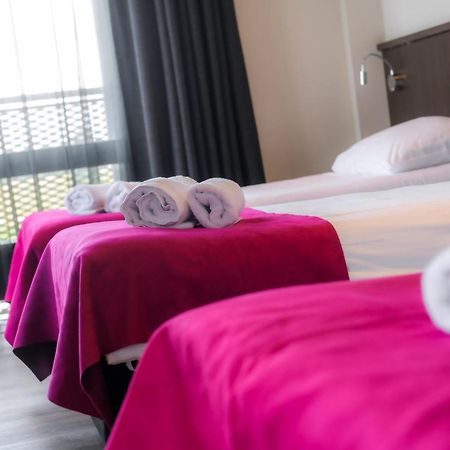 Bas World Hotel Veghel Eksteriør billede